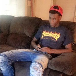 Meet your Posher, Gabriel